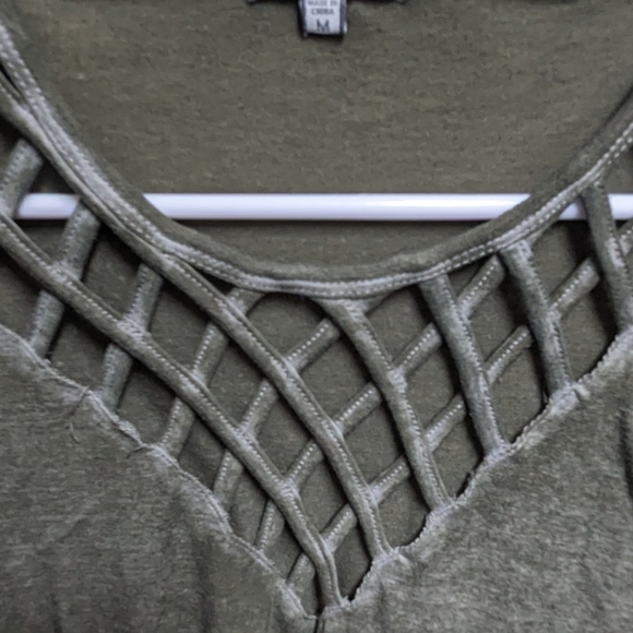 BKE Caged Top - Picture 5 of 7